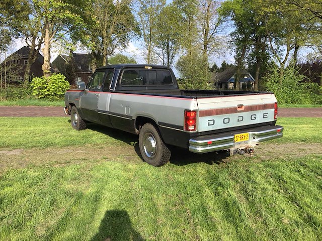 Dodge - 1992 - ram 250 - vrachtwagen - afbeelding 31 van  36