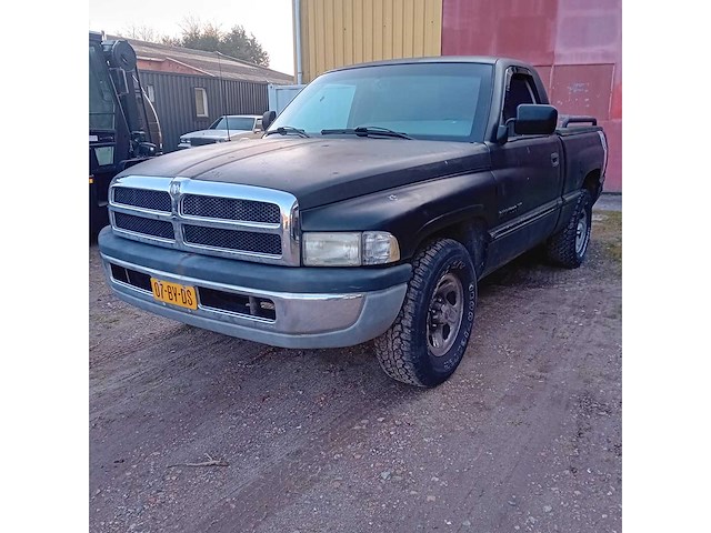 Dodge - 1995 - ram 1500 - personenauto - afbeelding 1 van  8