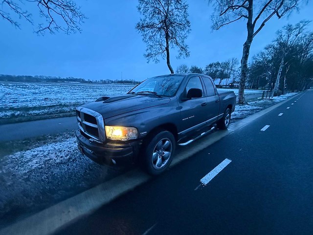 Dodge - 2004 - ram - 1500 - personenauto - afbeelding 4 van  11