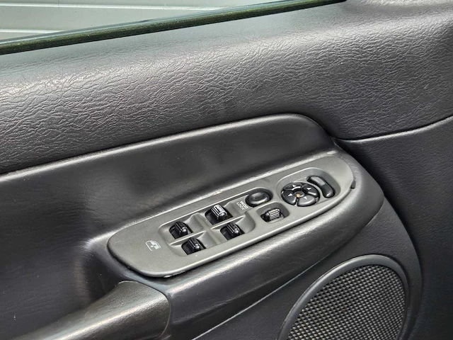 Dodge - 2005 - ram 1500 - 60-bx-rh - afbeelding 15 van  25