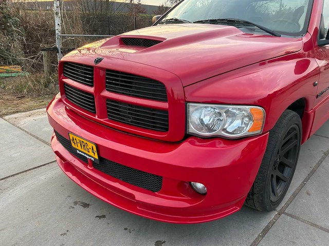 Dodge - 2005 - srt-10 - afbeelding 2 van  32