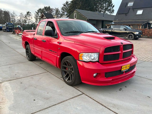 Dodge - 2005 - srt-10 - afbeelding 19 van  32