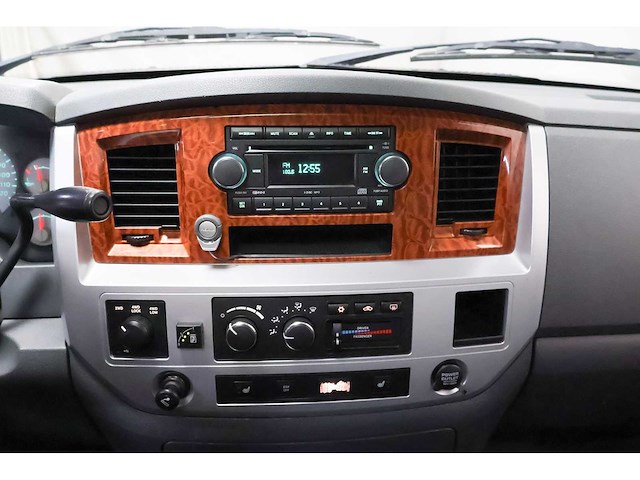 Dodge - 2007 - ram 1500 - personenauto (35-vkj-2) - afbeelding 17 van  36
