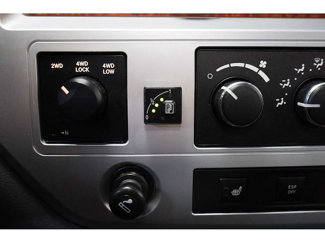 Dodge - 2007 - ram 1500 - personenauto (35-vkj-2) - afbeelding 18 van  36