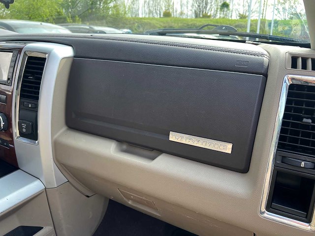 Dodge - 2009 - ram 1500 - 5.7 v8 cc 5'7 - personenauto - afbeelding 12 van  16