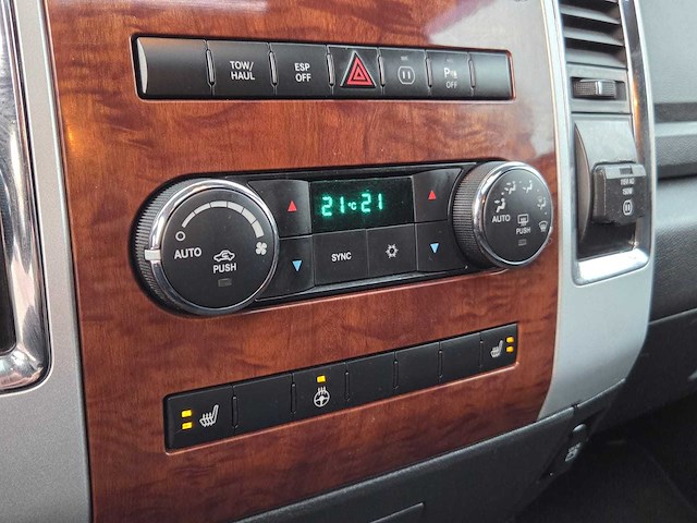 Dodge - 2009 - ram 1500 - 6pers - 5.7 v8 4x4 qc 6'4 - 3-vdk-54 - afbeelding 10 van  27