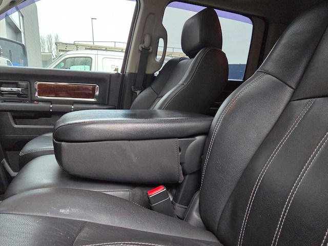 Dodge - 2009 - ram 1500 - 6pers - 5.7 v8 4x4 qc 6'4 - 3-vdk-54 - afbeelding 17 van  27