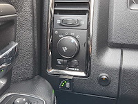Dodge - 2013 - ram 1500 - 5.7 v8 4x4 qc 6'4 - vd-265-p - afbeelding 24 van  38