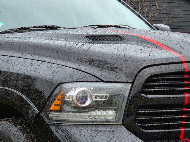Dodge - 2013 - ram 1500 - 5.7 v8 4x4 qc 6'4 - vd-265-p - afbeelding 33 van  38