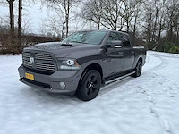 Dodge - 2014 - ram 1500 - 5.7 v8 4x4 qc 6'4 la - vg-937-z