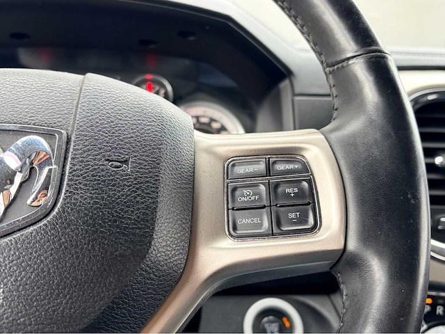 Dodge - 2014 - ram 1500 - personenauto - afbeelding 10 van  25
