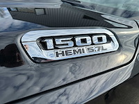 Dodge - 2020 - ram 1500 longhorn 4x4 - personenauto - afbeelding 3 van  12