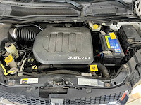 Dodge - 3.6 l - grand caravan - personenauto - 2013 - afbeelding 11 van  32