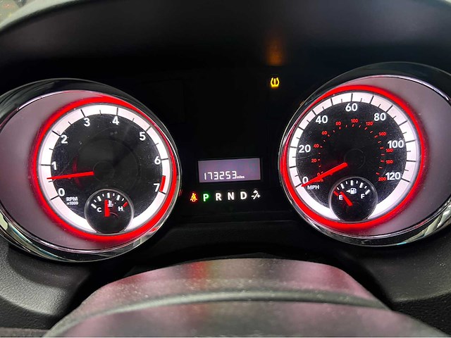 Dodge - 3.6 l - grand caravan - personenauto - 2013 - afbeelding 15 van  32