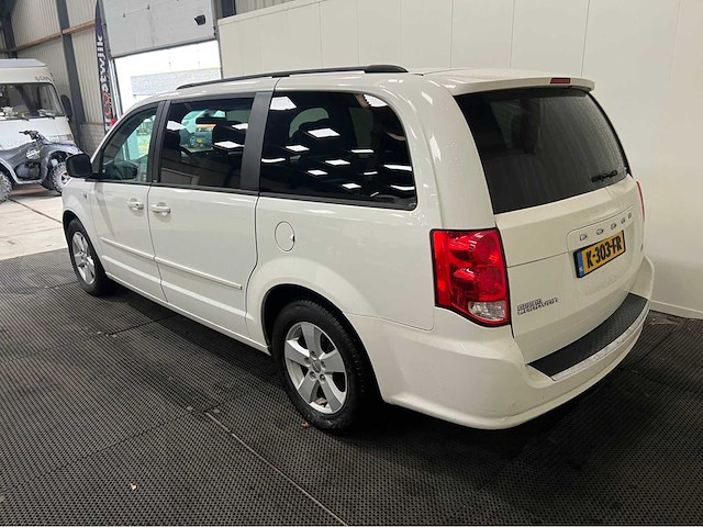 Dodge - 3.6 l - grand caravan - personenauto - 2013 - afbeelding 23 van  32