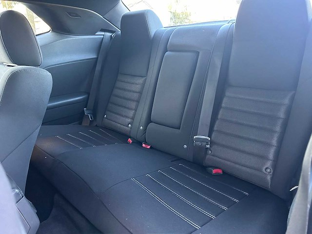 Dodge - challenger - 3.5 - 2010 - afbeelding 13 van  20