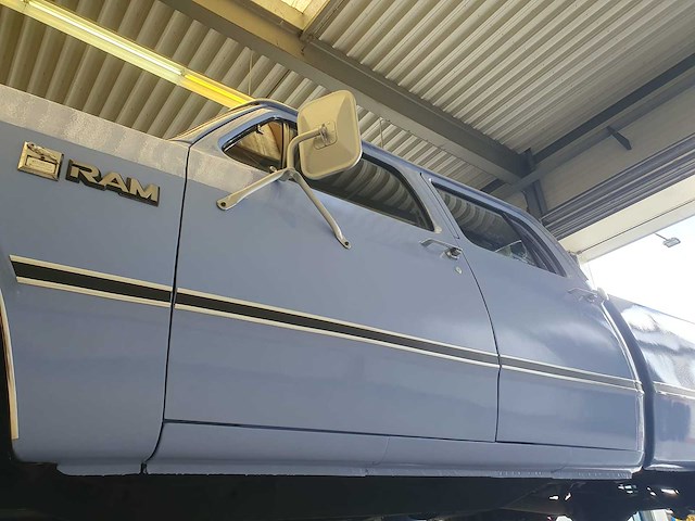 Dodge - d200 - 1976 - 6 personen - oldtimer - 6 voet laadbak - afbeelding 9 van  33