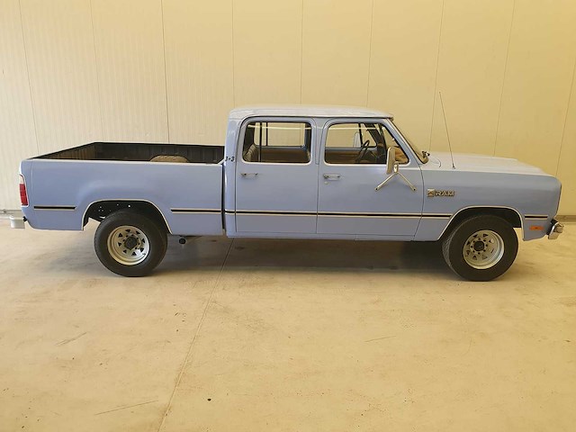 Dodge - d200 - 1976 - 6 personen - oldtimer - 6 voet laadbak - afbeelding 3 van  20