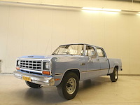 Dodge - d200 - 1976 - 6 personen - oldtimer - 6 voet laadbak