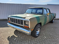 Dodge - d250 - crew cab - 6 personen - 8 voet laadbak - oldtimer - afbeelding 5 van  10