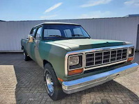 Dodge - d250 - crew cab - 6 personen - 8 voet laadbak - oldtimer - afbeelding 6 van  10