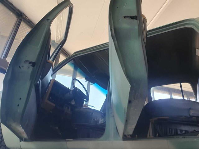 Dodge - d250 - crew cab - 6 personen - 8 voet laadbak - oldtimer - afbeelding 10 van  10