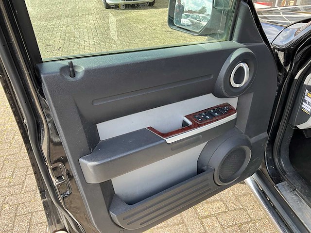 Dodge - nitro - 2.8 crd sxt - bedrijfswagen - 2008 - afbeelding 8 van  29