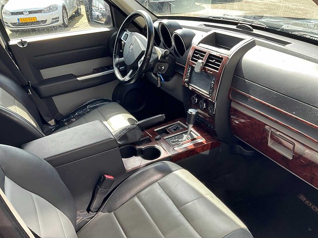 Dodge - nitro - 2.8 crd sxt - bedrijfswagen - 2008 - afbeelding 13 van  29