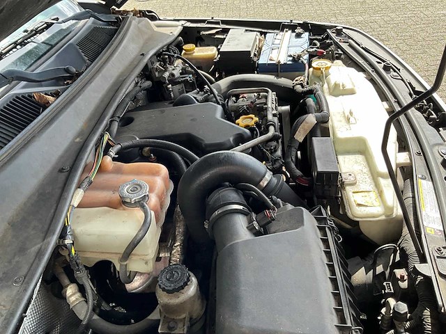 Dodge - nitro - 2.8 crd sxt - bedrijfswagen - 2008 - afbeelding 17 van  29