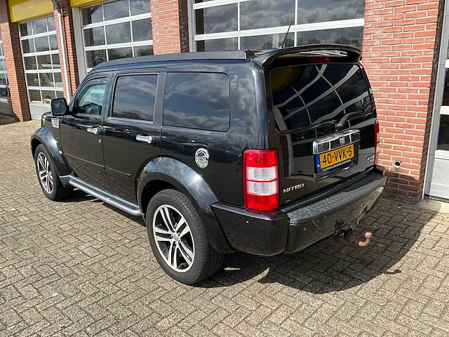 Dodge - nitro - 2.8 crd sxt - bedrijfswagen - 2008 - afbeelding 10 van  10