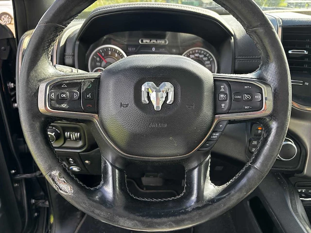 Dodge - ram 1500 - 5.7 v8 4x4 - van - afbeelding 3 van  33
