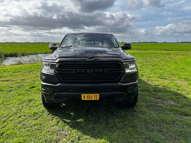Dodge - ram 1500 - 5.7 v8 4x4 - van - afbeelding 15 van  33