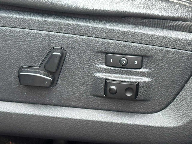 Dodge - ram 1500 - 5.7 v8 4x4 qc 6'4 - 9-vxz-01 - bedrijfswagen - afbeelding 4 van  33