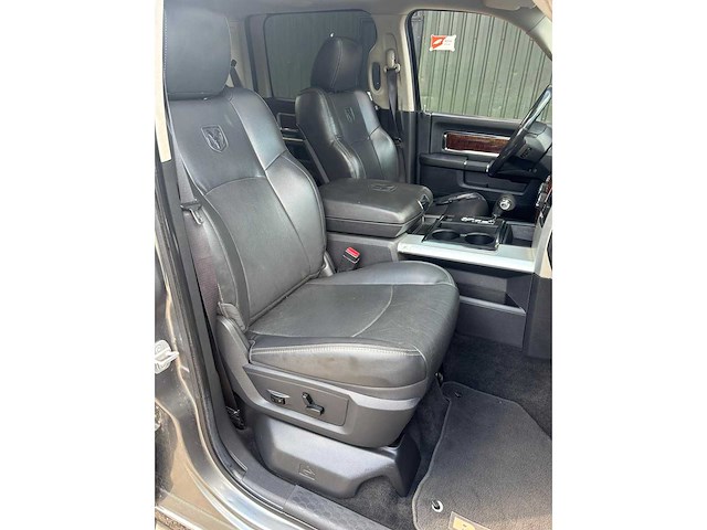 Dodge - ram 1500 - 5.7 v8 4x4 qc 6'4 - 9-vxz-01 - bedrijfswagen - afbeelding 13 van  33