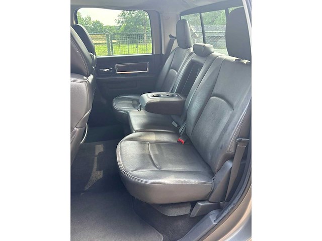 Dodge - ram 1500 - 5.7 v8 4x4 qc 6'4 - 9-vxz-01 - bedrijfswagen - afbeelding 16 van  31