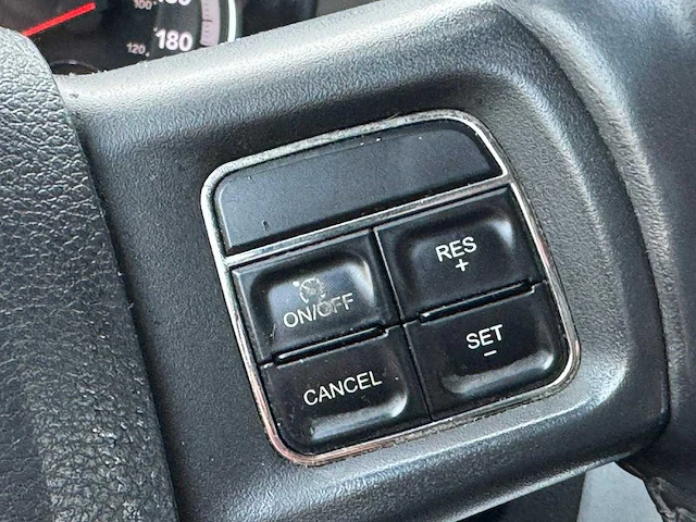 Dodge - ram 1500 - 5.7 v8 4x4 qc 6'4 - 9-vxz-01 - bedrijfswagen - afbeelding 6 van  33