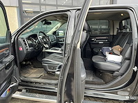 Dodge - ram 1500 - 5.7 v8 6'4 laramie - 2017 - personenauto - afbeelding 8 van  24