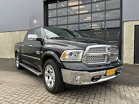 Dodge - ram 1500 - 5.7 v8 6'4 laramie - 2017 - personenauto - afbeelding 1 van  8