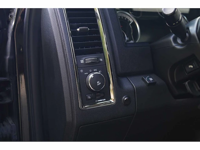 Dodge - ram 1500 - 5.7 v8 cc 5'7 - 2013 - vb-761-r - bedrijfswagen - afbeelding 24 van  36