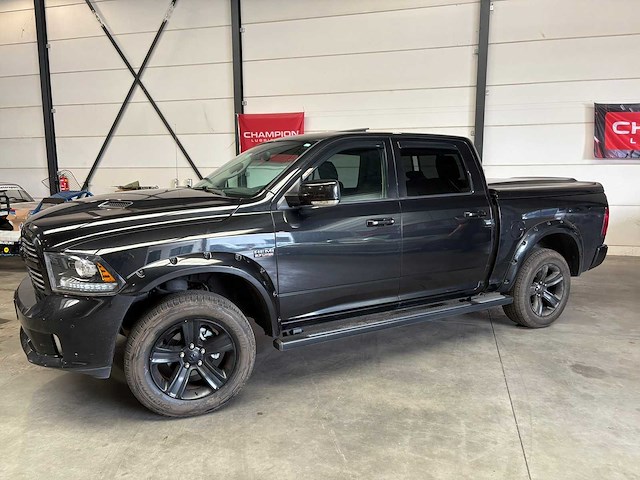 Dodge - ram 1500 - 5.7 v8 qc 6'4 - bedrijfswagen - afbeelding 1 van  30