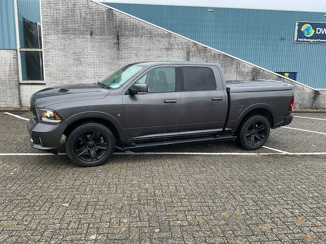 Dodge - ram 1500 - 5.7 v8 qc 6'4 - bedrijfswagen - afbeelding 12 van  44