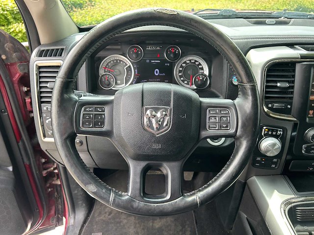 Dodge - ram 1500 - 5.7 v8 qc 6'4 - car - 2017 - afbeelding 3 van  3