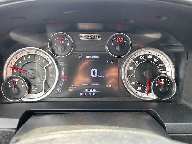 Dodge - ram 1500 - 5.7 v8 qc 6'4 - car - 2017 - afbeelding 39 van  39