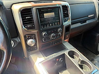 Dodge - ram 1500 laramie - 5.7 v8 4x4 qc 6'4 - bedrijfswagen - afbeelding 6 van  17