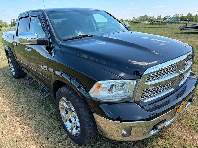 Dodge - ram 1500 laramie - 5.7 v8 4x4 qc 6'4 - bedrijfswagen - afbeelding 17 van  17
