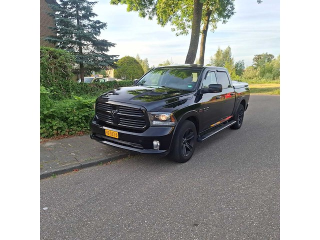 Dodge - ram 1500 lpg/g3 - crew cab pickup (ds) 5.7 4wd - bedrijfswagen - afbeelding 1 van  11