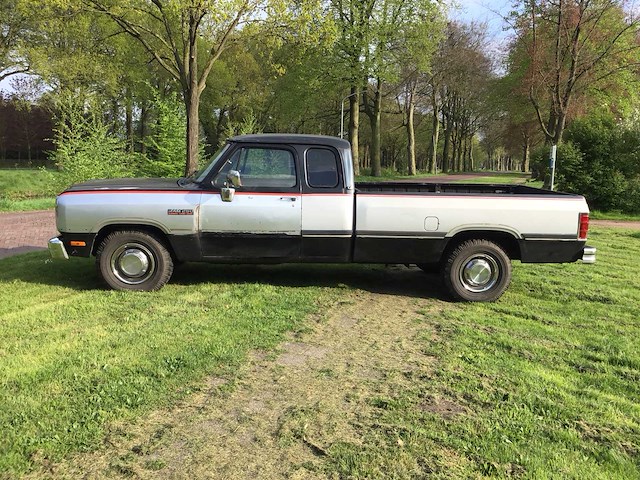 Dodge - ram 250 - vrachtwagen - apk 23-10-2026 - afbeelding 23 van  36