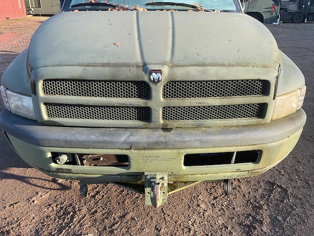 Dodge 2500 ram vliegtuigsleper - afbeelding 3 van  14