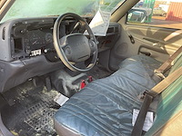 Dodge 2500 ram vliegtuigsleper - afbeelding 11 van  14