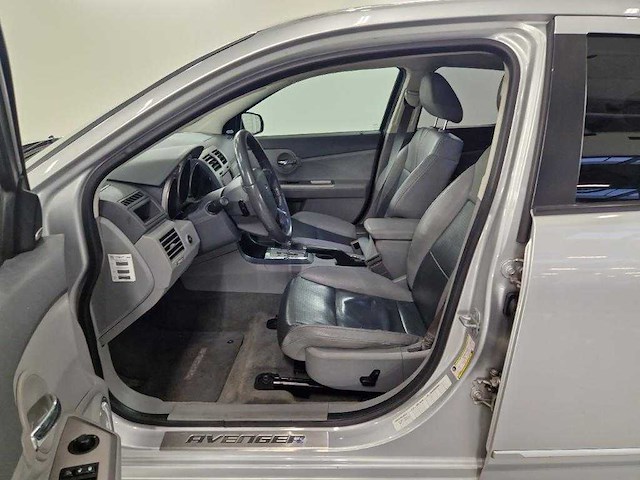 Dodge avenger 2.7 v6 sxt; 43-gsj-7 - afbeelding 13 van  13
